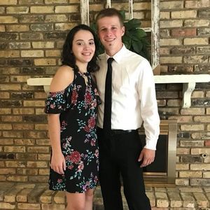 Meet your Posher, Abigail